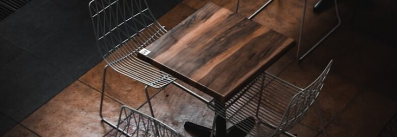 OAK LA PINE: Furniture Shop In The Orchards, Pretoria